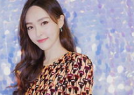 娱乐主播吃瓜说檀健次,主播吃瓜热议，揭秘明星幕后故事