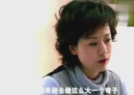 小冉娱乐吃瓜场景视频,揭秘明星吃瓜现场，趣味十足幕后花絮大公开