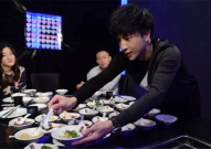 娱乐圈吃瓜节视频,吃瓜节视频背后的热点事件大盘点